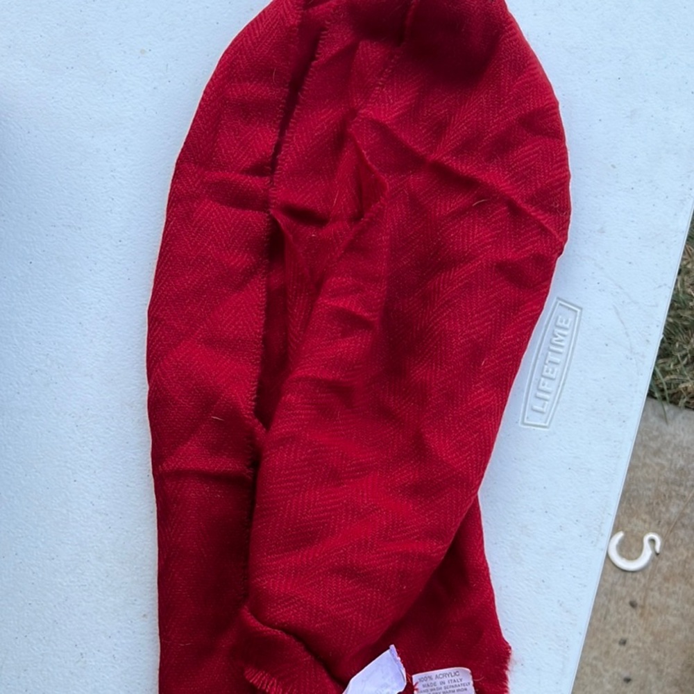 Elegant Red Women's Scarf
